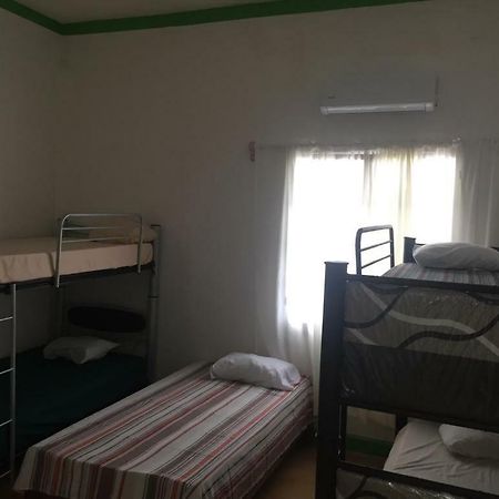 Hostal La Concordia Сьюдад-Вальес Экстерьер фото